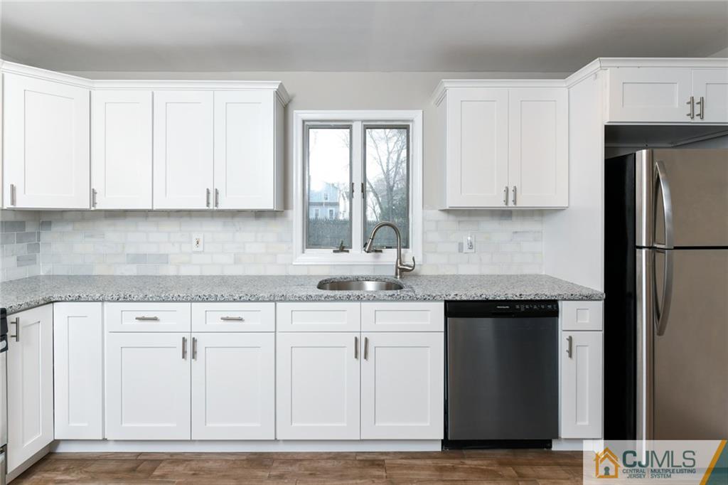 7 Robertsville Road Freehold, NJ 07728 - Photo 9 of 25 Gallery Image 9