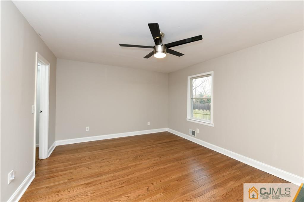 7 Robertsville Road Freehold, NJ 07728 - Photo 10 of 25 Gallery Image 10