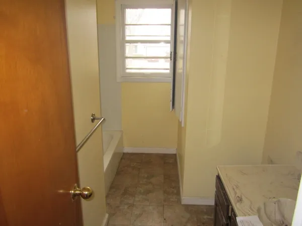 $125,000 | 804 Canterbury Drive, Sturgis, MI 49091