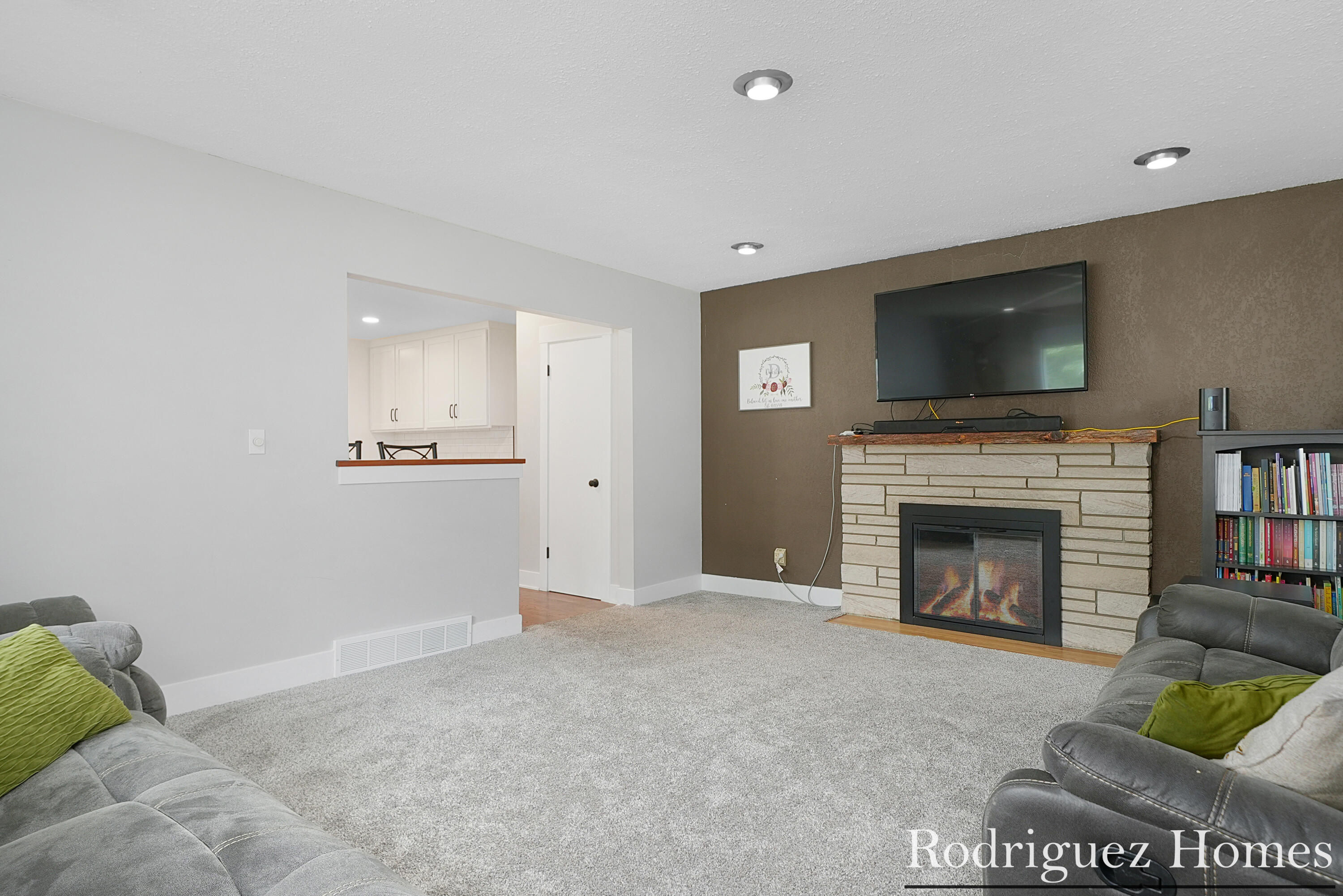 2360 Bauer Road Jenison, MI 49428 - Photo 11 of 29 DSC02729