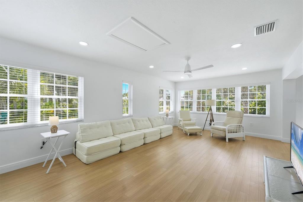 3050 North Beach Road Englewood, FL 34223 - Photo 30 of 52 Gallery Image 30