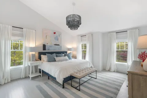 $2,695,000 | 47 Cooper Lane, Southampton, NY 11968
