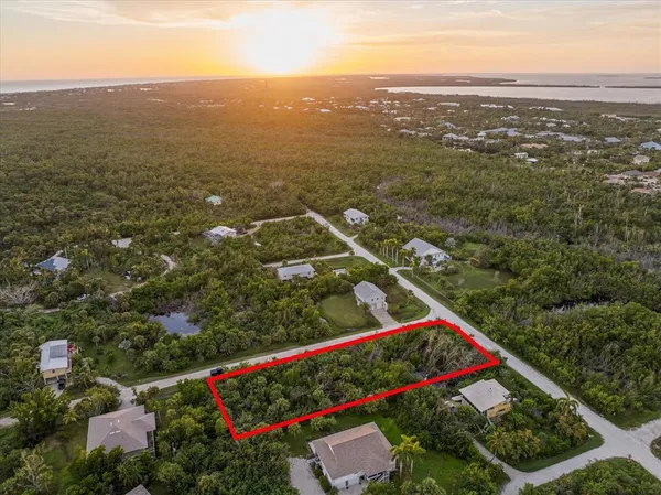 $389,000 | 486 Ponce De Leon Road, Sanibel, FL 33957