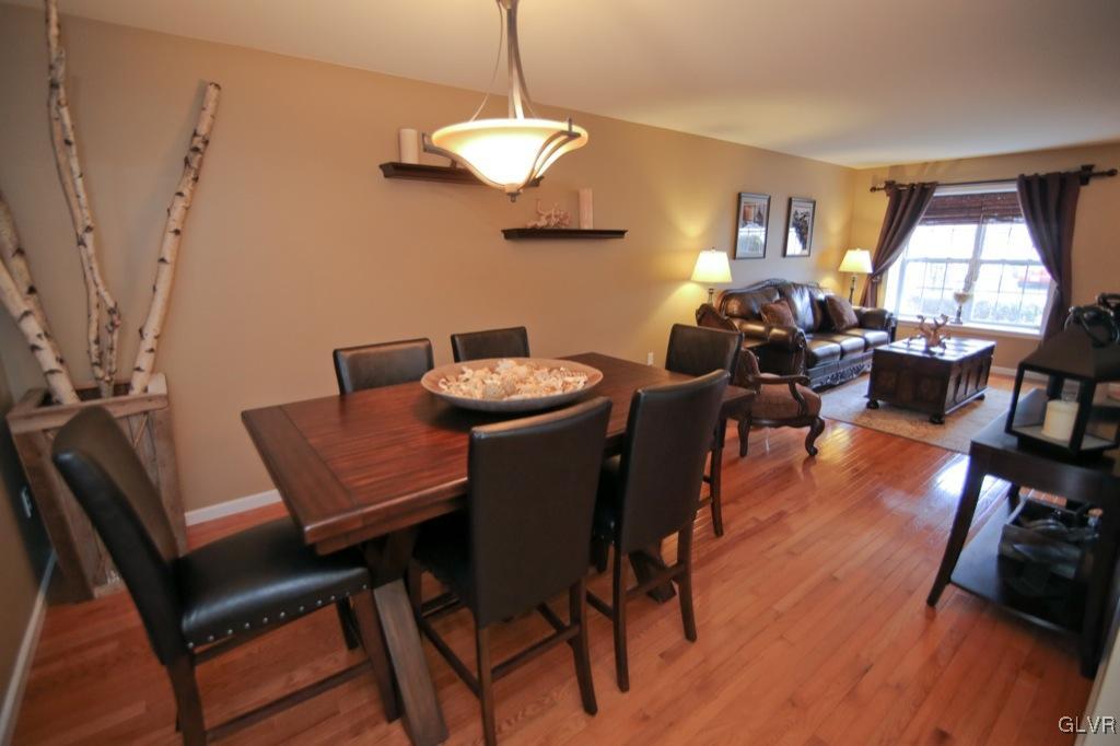 4146 Walter Road Bethlehem, PA 18020 - Photo 4 of 32 Gallery Image 4