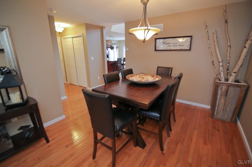 4146 Walter Road Bethlehem, PA 18020 - Photo 5 of 32 Gallery Image 5
