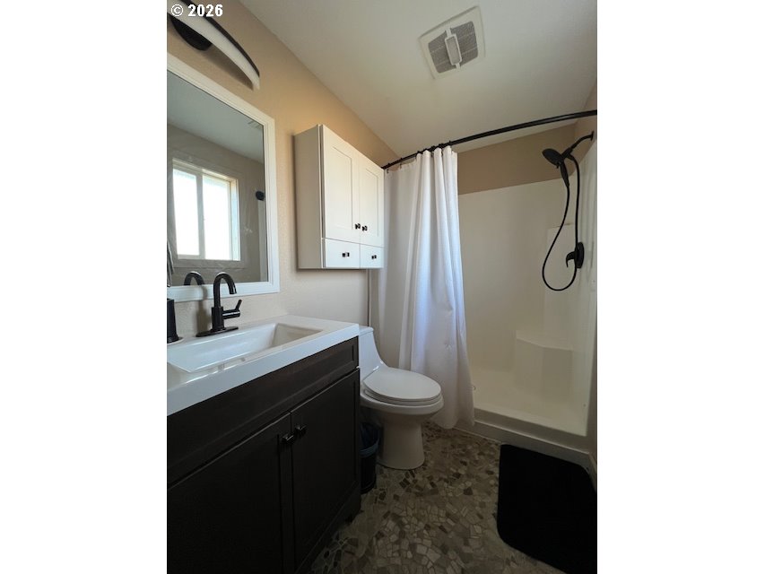 234 Little Valley Road Roseburg, OR 97471 - Photo 13 of 27