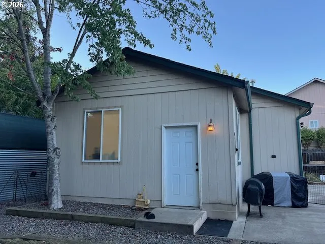 $355,000 | 234 Little Valley Road, Roseburg, OR 97471