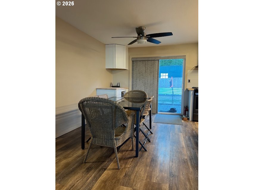 234 Little Valley Road Roseburg, OR 97471 - Photo 4 of 27