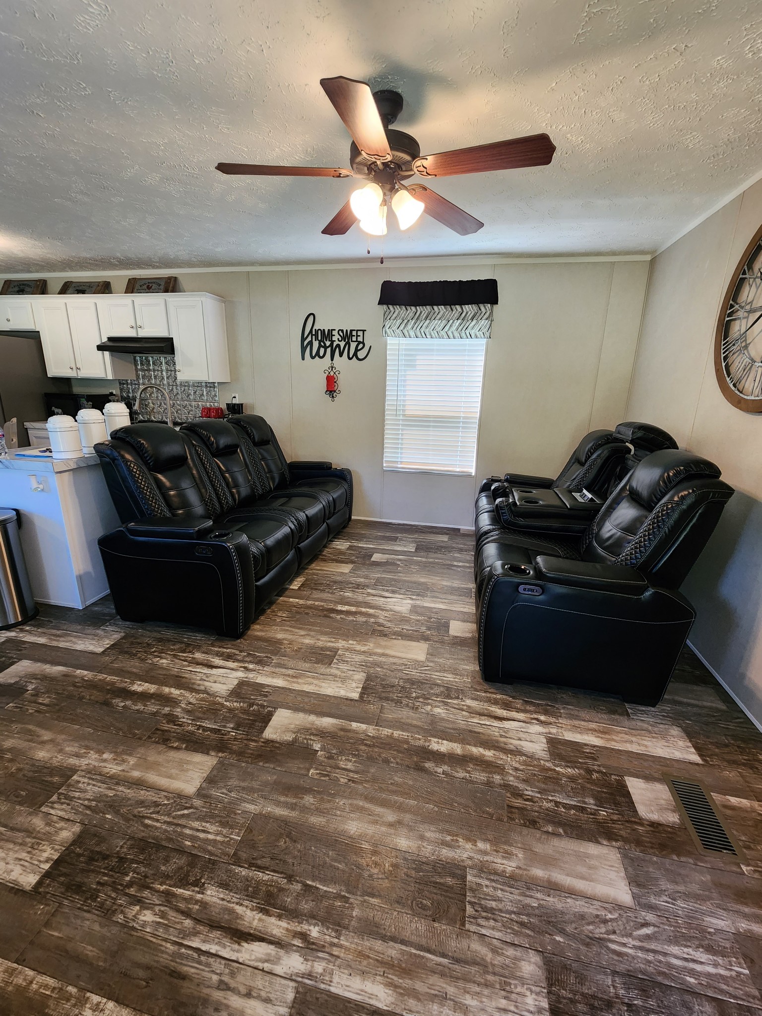 2280 Butcher Ridge Road Cumberland Furnace, TN 37051 - Photo 3 of 33 Gallery Image 3