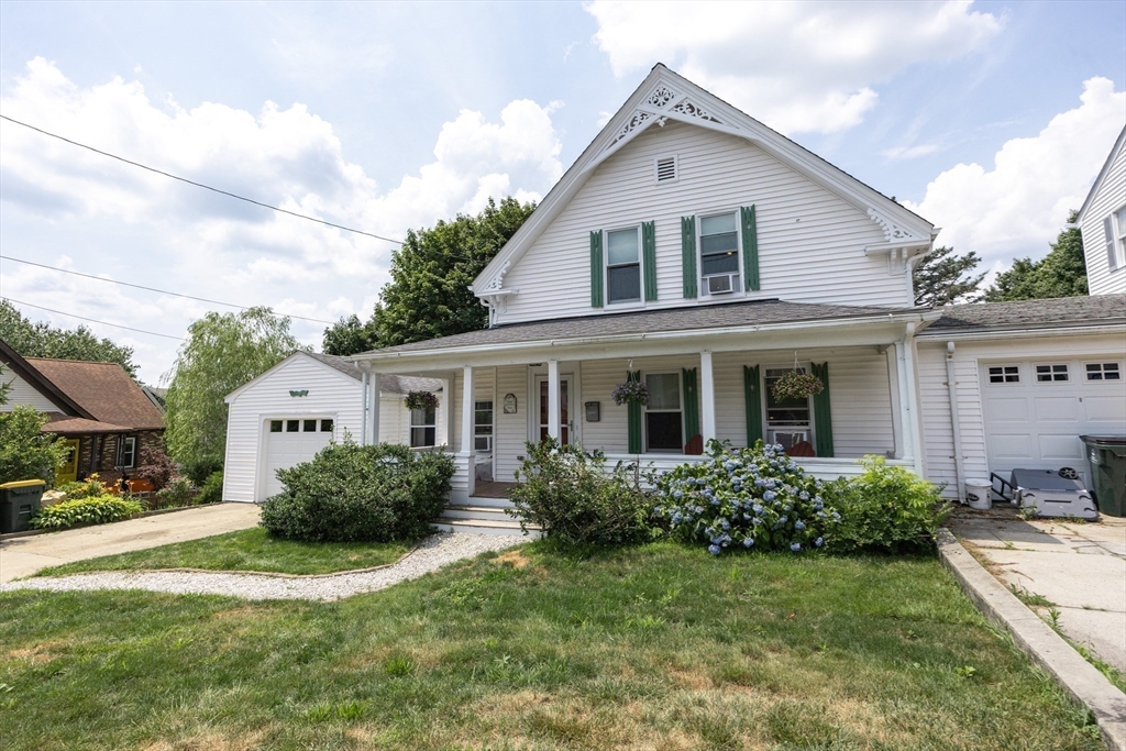 36 Ruggles Street Franklin, MA 02038 - Photo 1 of 42 Gallery Image 1