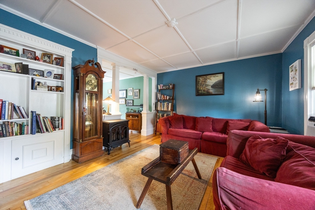 36 Ruggles Street Franklin, MA 02038 - Photo 12 of 42 Gallery Image 12