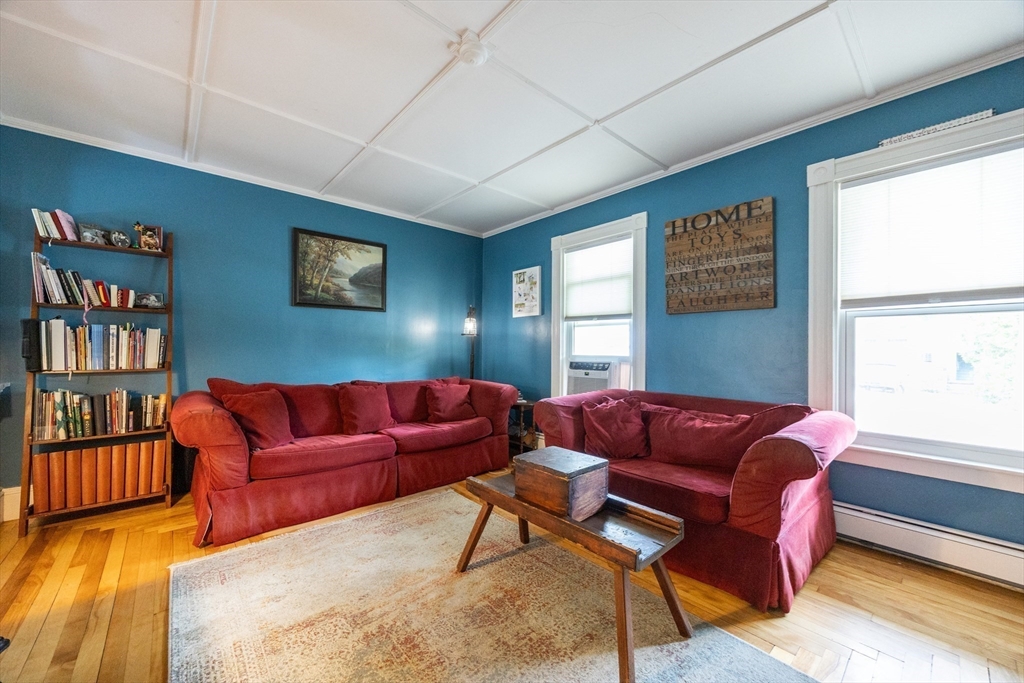 36 Ruggles Street Franklin, MA 02038 - Photo 10 of 42 Gallery Image 10