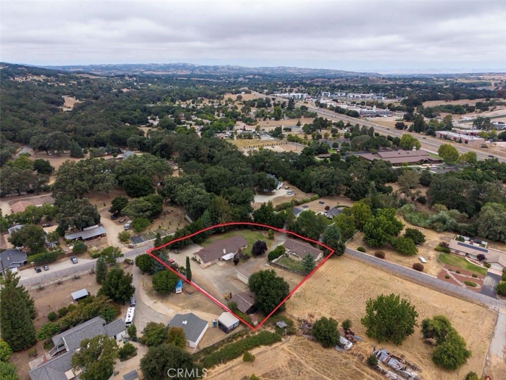 2540 Campo Road Atascadero, CA 93422 - Photo 72 of 75 Red boundary lines are approximate