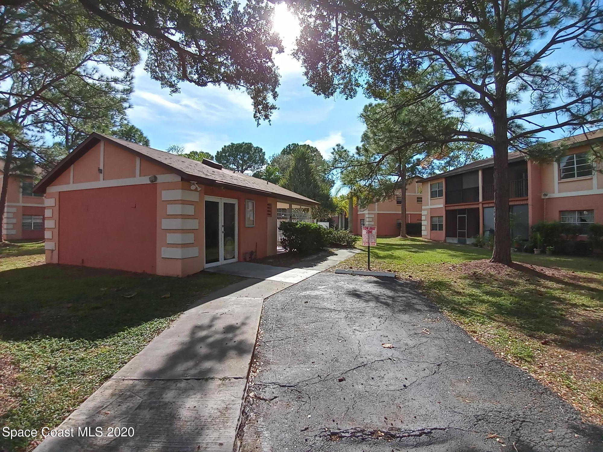 3727 Pinewood Drive Northeast Palm Bay, FL 32905 - Photo 27 of 34 20201210_105240_HDR