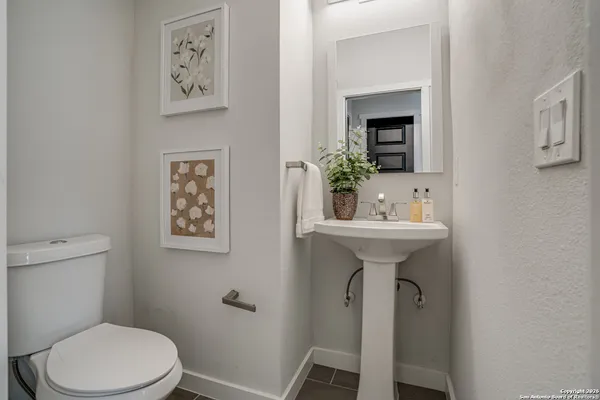 $359,500 | 1226 Wyoming Street, Unit 102, San Antonio, TX 78203