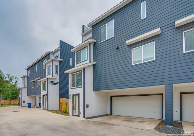 $369,500 | 1226 Wyoming Street, Unit 102, San Antonio, TX 78203