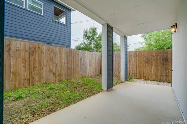 $359,500 | 1226 Wyoming Street, Unit 102, San Antonio, TX 78203