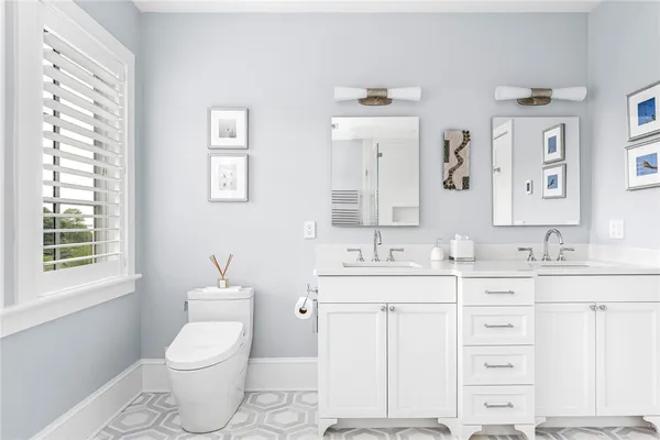 $4,399,000 | 15 Courageous Circle, Bristol, RI 02809