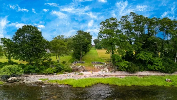 $4,399,000 | 15 Courageous Circle, Bristol, RI 02809