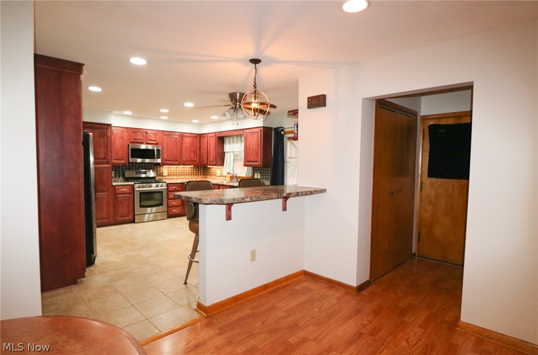 3301 Darrow Road Stow, OH 44224 - Photo 9 of 27