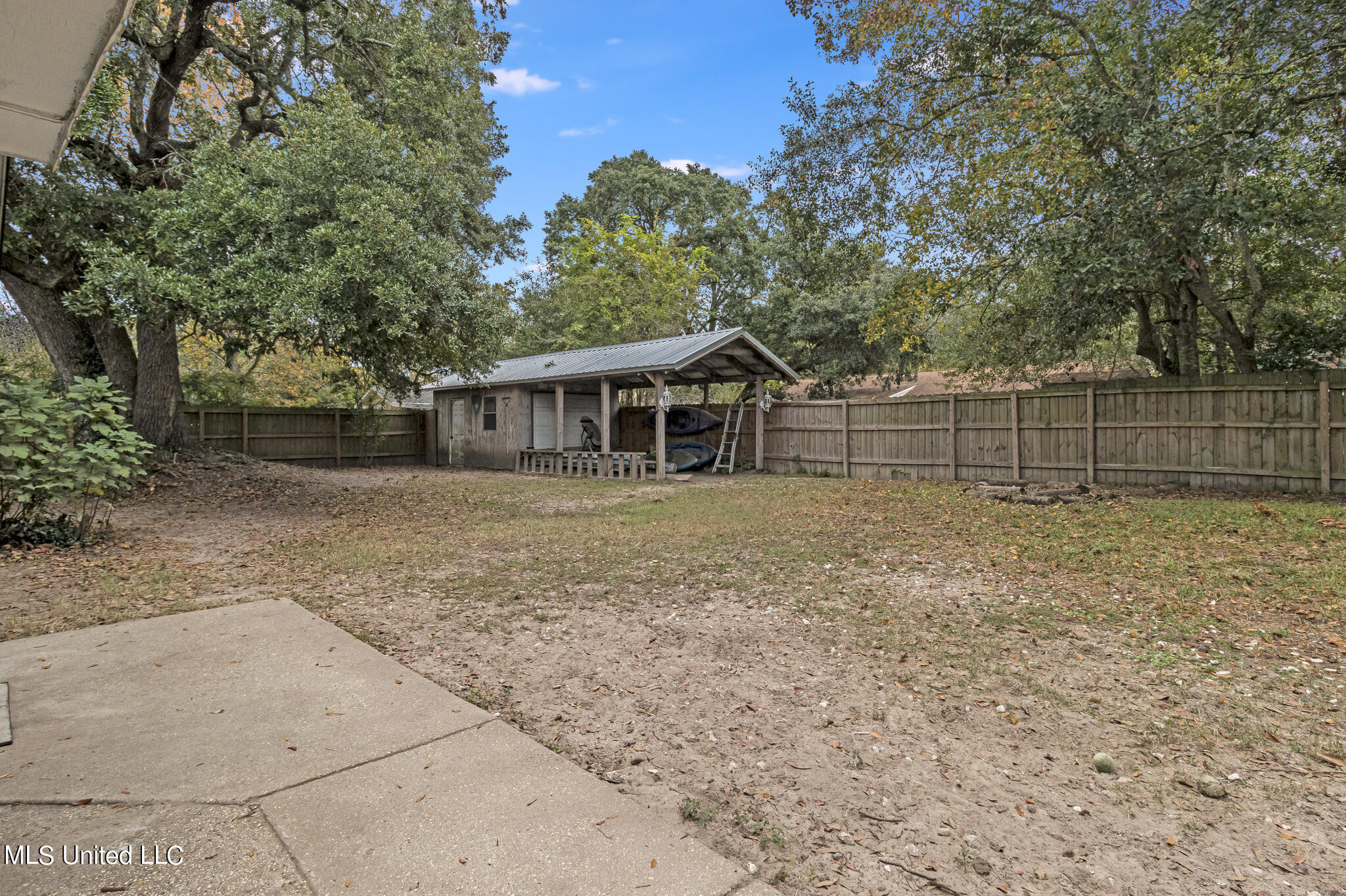 310 Rita Lane Long Beach, MS 39560 - Photo 5 of 22 IMG_2434