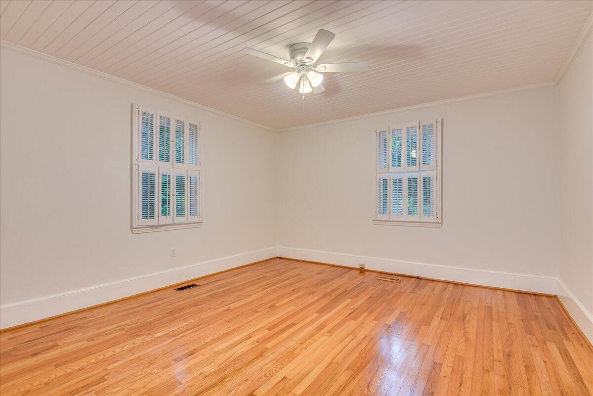 733 West Rollingwood Road Aiken, SC 29801 - Photo 8 of 16