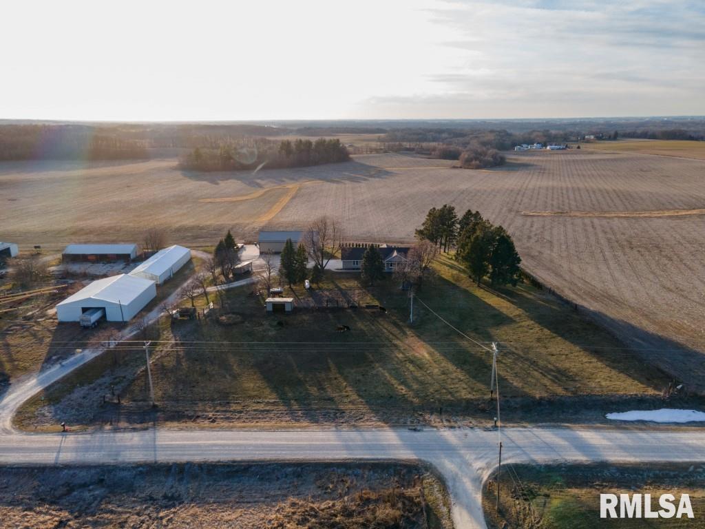 1782 7 Springs Road Muscatine, IA 52761 - Photo 38 of 43 Gallery Image 38