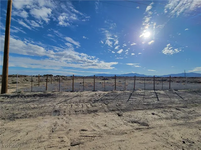$8,000 | 471 West Bell Vista Avenue, Pahrump, NV 89060