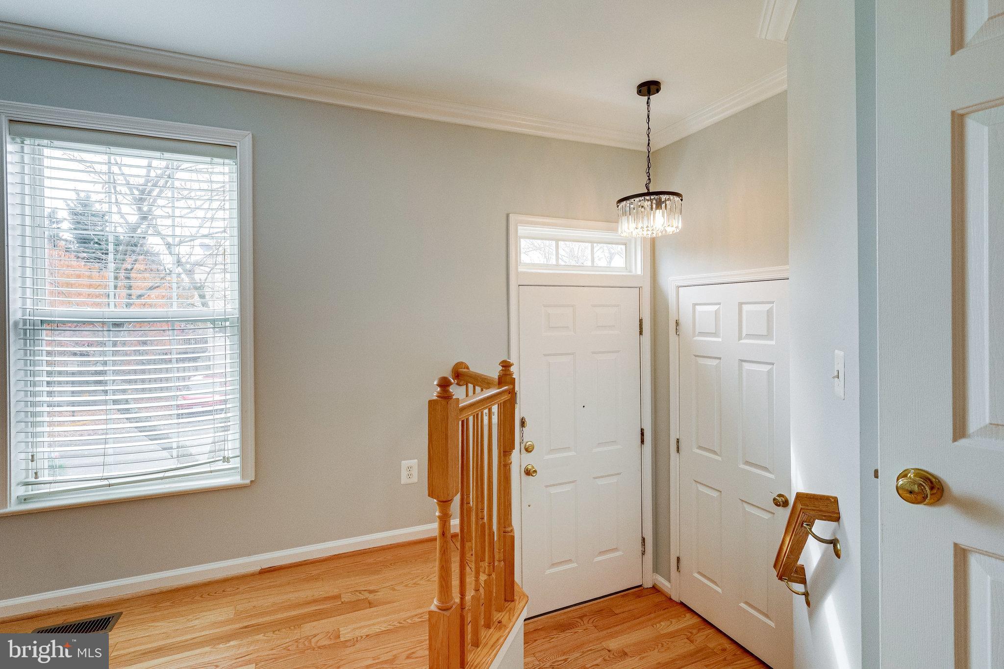 6340 Racetec Place Springfield, VA 22150 - Photo 6 of 59