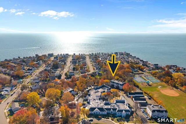 $2,900 | 267 Melba Street, Unit B6, Milford, CT 06460