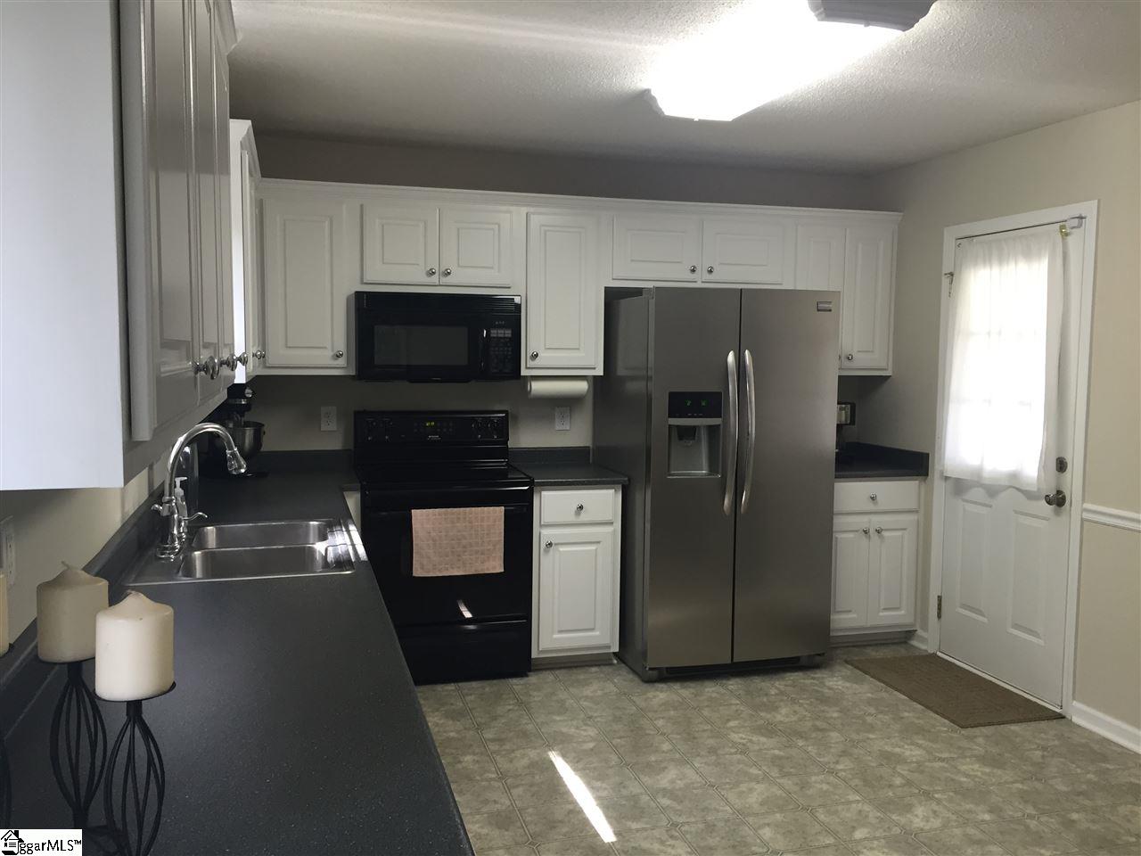 132 Morris Road Pickens, SC 29671 - Photo 11 of 23