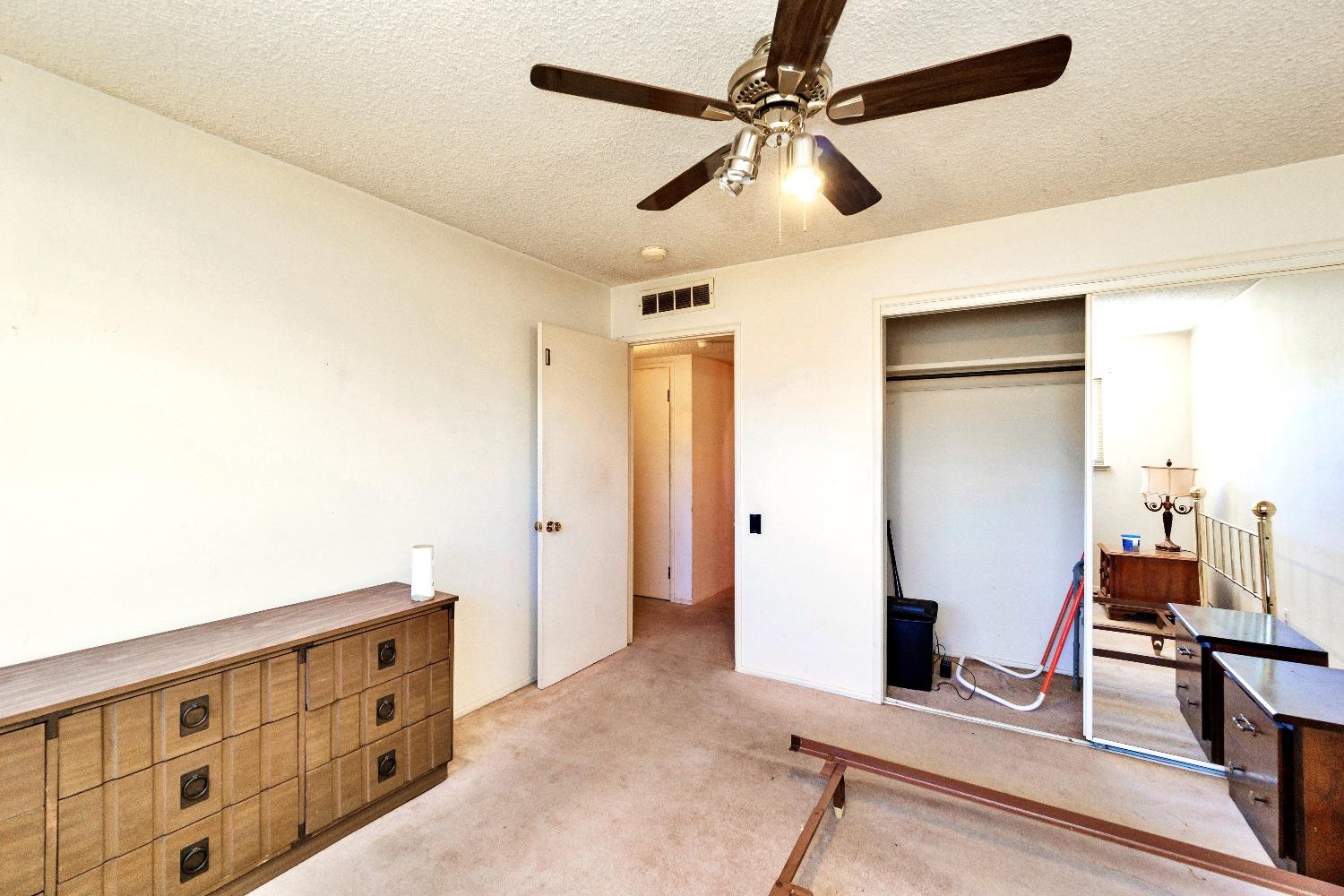 110 Hilton Street Madera, CA 93637 - Photo 13 of 28