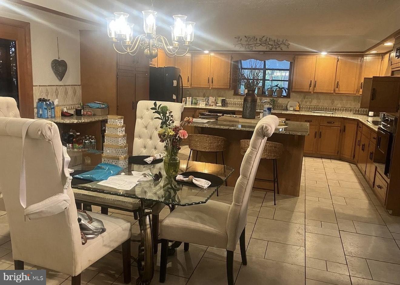 3725 Oakland Road Bethlehem, PA 18020 - Photo 15 of 26