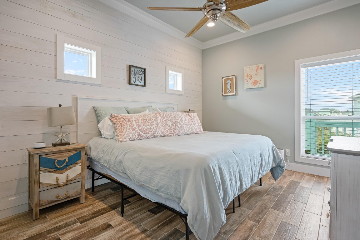 3116 James Street Crystal Beach, TX 77650 - Photo 25 of 47