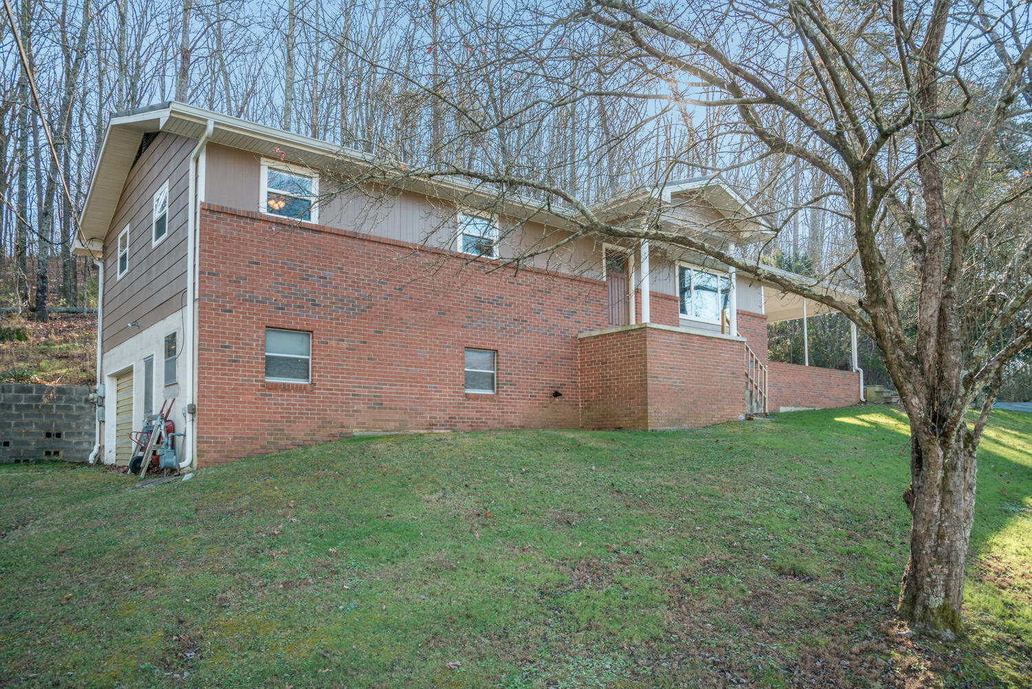 5952 Browntown Road Chattanooga, TN 37415 - Photo 4 of 35 104