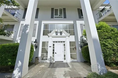 $799,000 | 300 Cagney Lane, Unit 206, Newport Beach, CA 92663