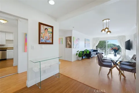 $799,000 | 300 Cagney Lane, Unit 206, Newport Beach, CA 92663