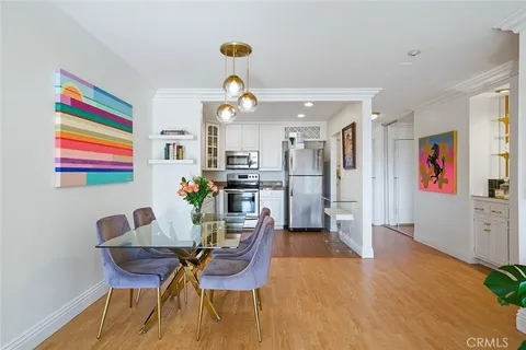 $799,000 | 300 Cagney Lane, Unit 206, Newport Beach, CA 92663
