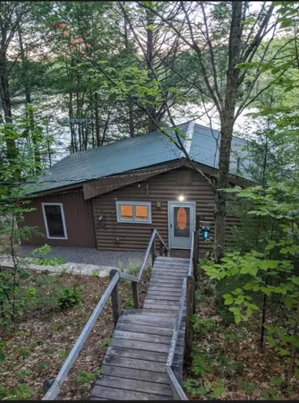 $490,000 | 160 Atha's Way, Henniker, NH 03242