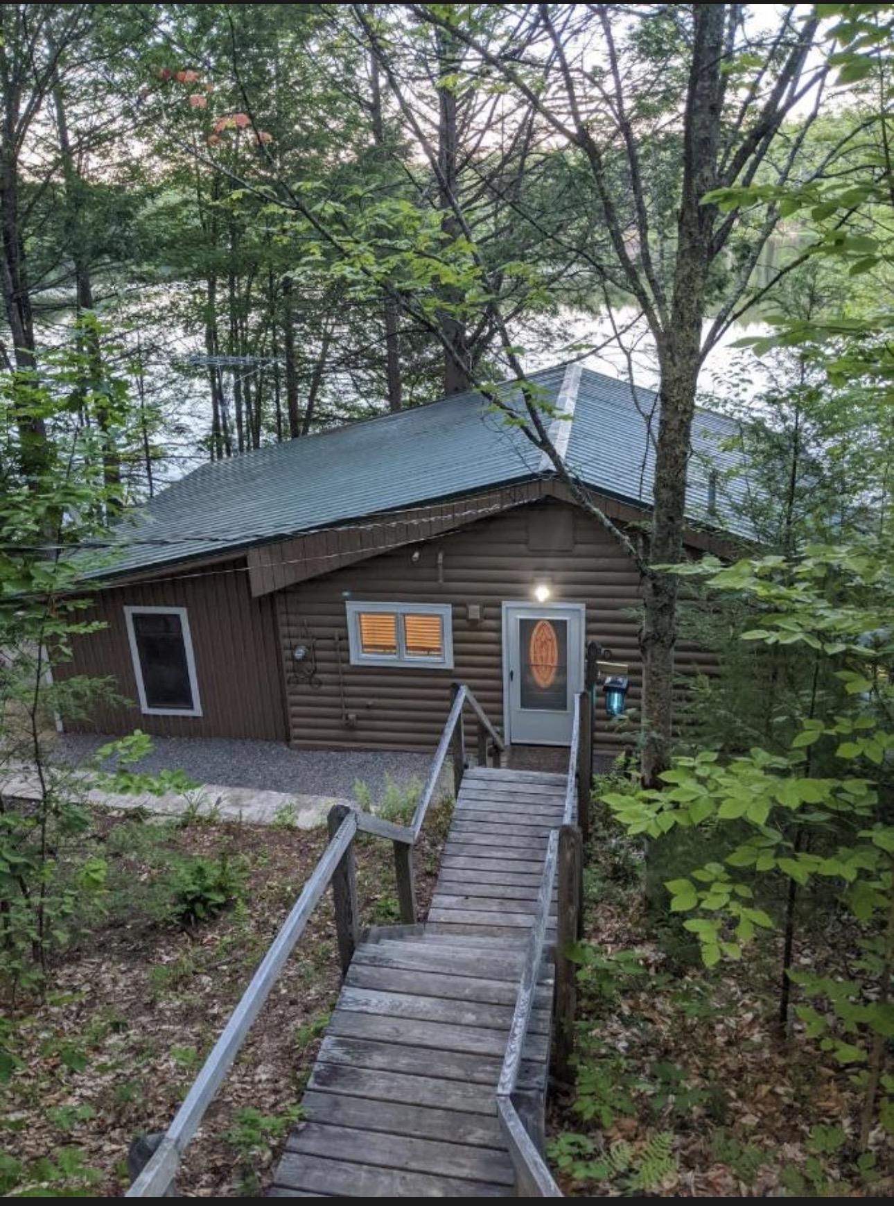 160 Atha's Way Henniker, NH 03242 - Photo 4 of 24