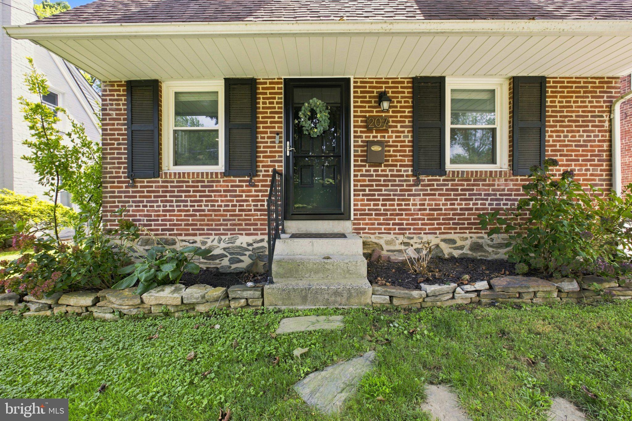 207 Sandy Bank Road Media, PA 19063 - Photo 3 of 21 Gallery Image 3