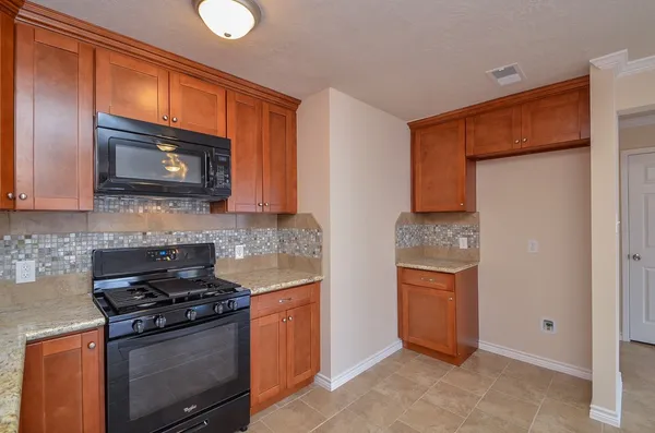 $1,995 | 15327 Falmouth Avenue, Houston, TX 77084