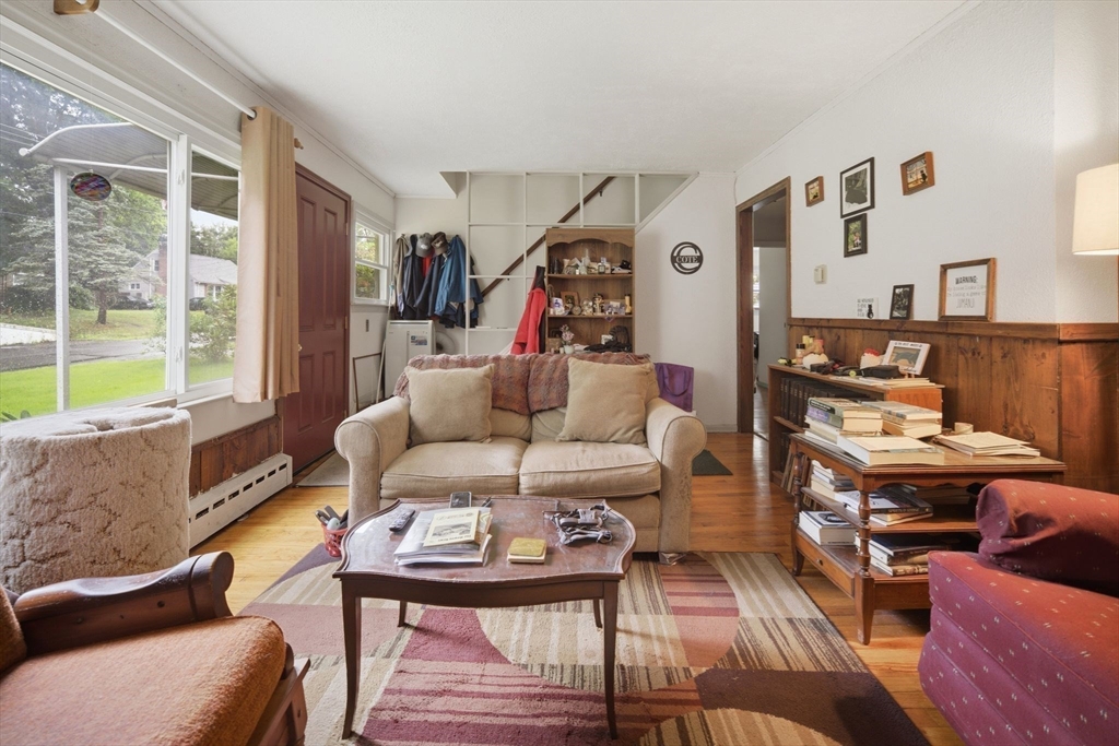 149 Old Farm Road Springfield, MA 01119 - Photo 7 of 23
