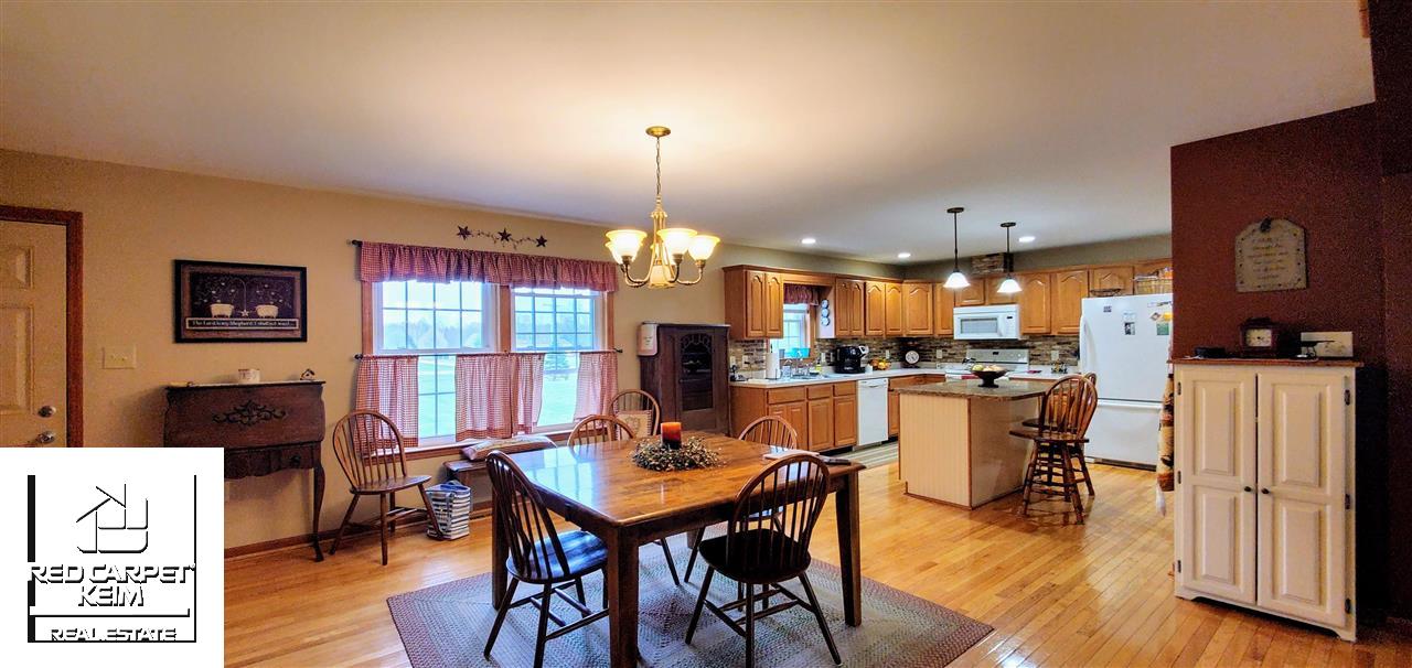 4899 North Lake Road Columbiaville, MI 48421 - Photo 2 of 29