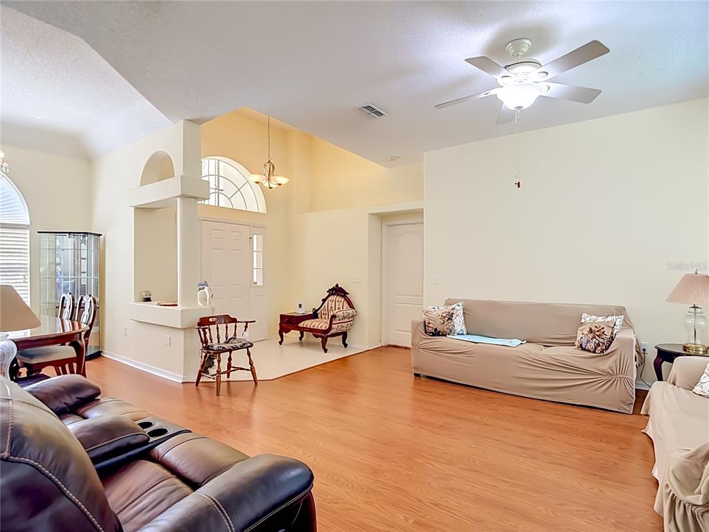 8338 Handcart Road Dade City, FL 33525 - Photo 9 of 96