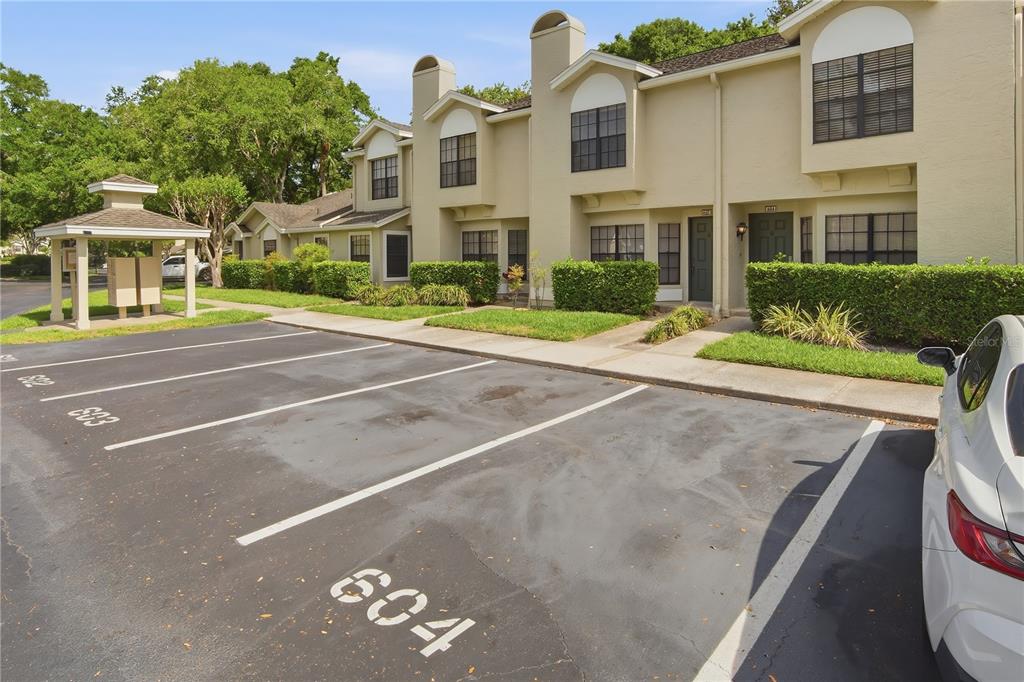 5100 Burchette Road, Unit 604 Tampa, FL 33647 - Photo 2 of 29