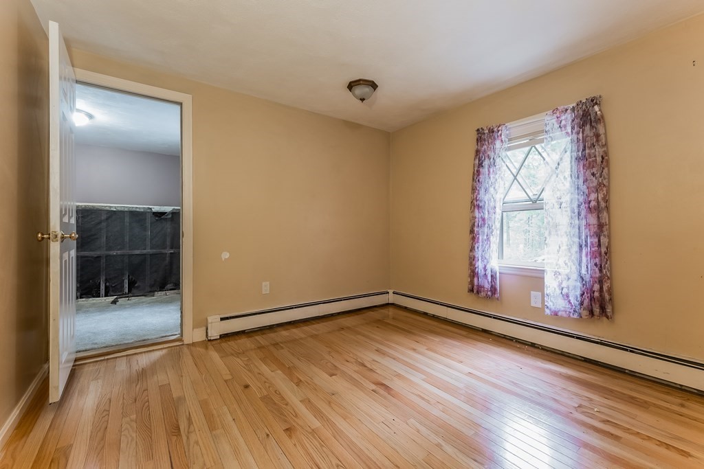 32 Neck Hill Road Mendon, MA 01756 - Photo 18 of 25 Gallery Image 18