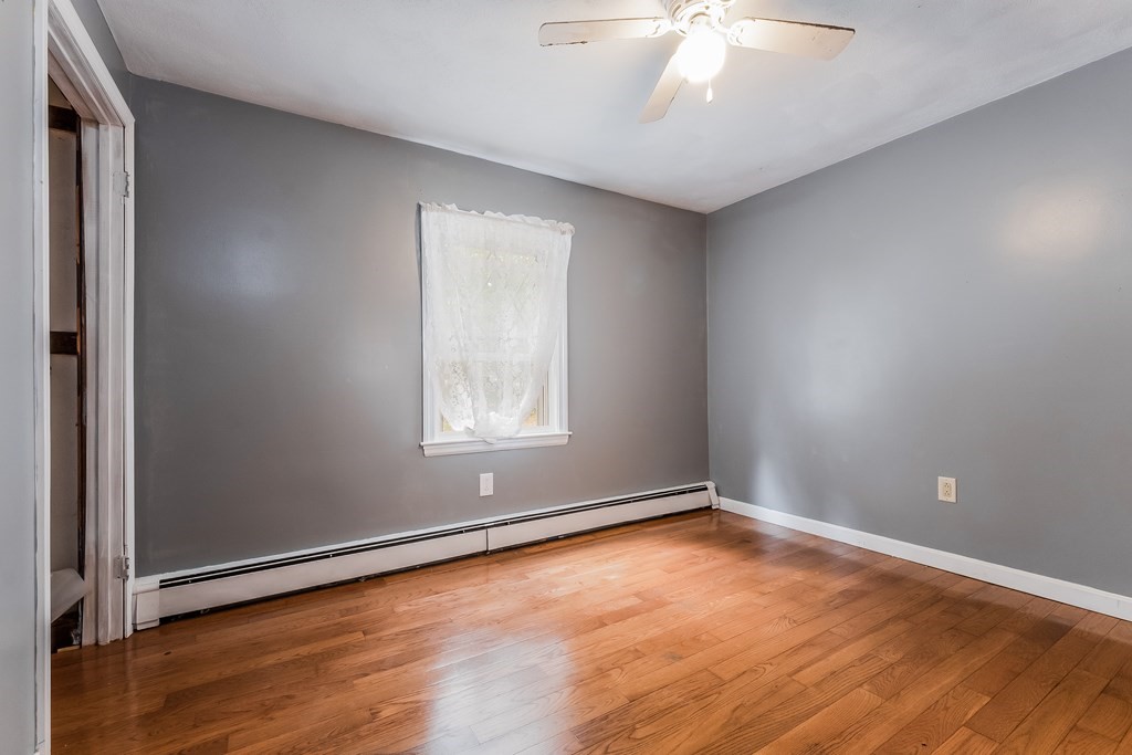 32 Neck Hill Road Mendon, MA 01756 - Photo 7 of 25 Gallery Image 7