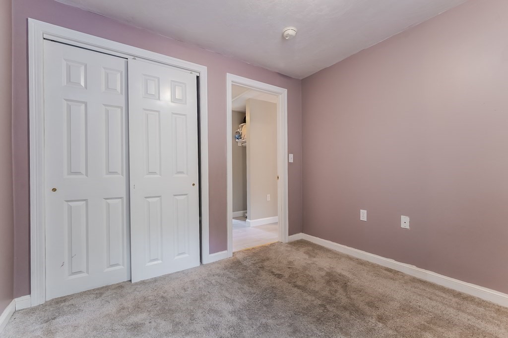 32 Neck Hill Road Mendon, MA 01756 - Photo 9 of 25 Gallery Image 9