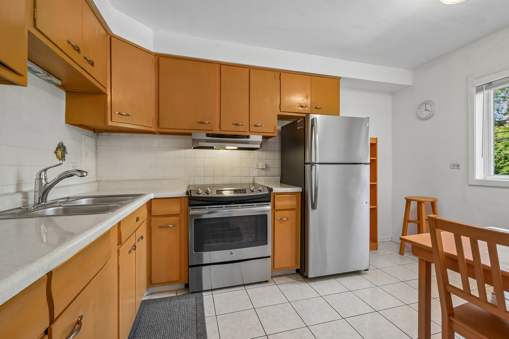 6359 North Ridge Avenue, Unit 206 Chicago, IL 60660 - Photo 9 of 18 Gallery Image 9